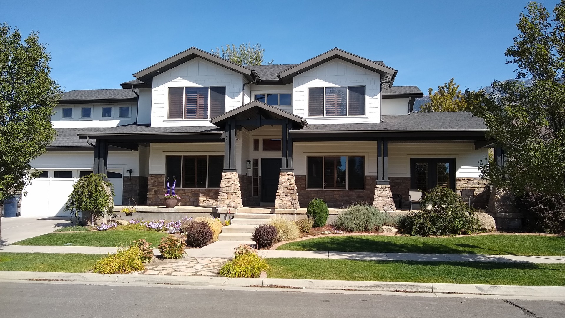 Premium exterior finish — Aspen Ridge Contracting